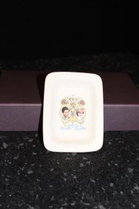 Small Princess Di dish